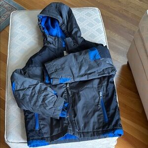 Lands End medium weight hooded jacket, size 5-6.